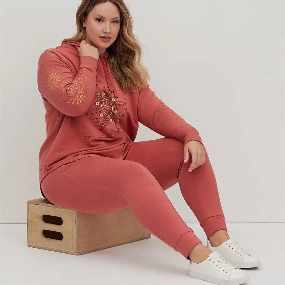 Torrid  Classic Fit Jogger Super Soft Fleece Mid-Rise Pant 2X